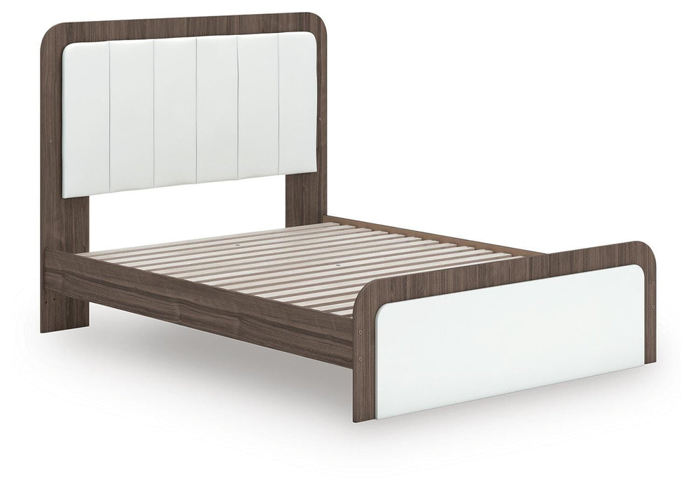 Kendanport Upholstered Bed - Dayton Discount Furniture