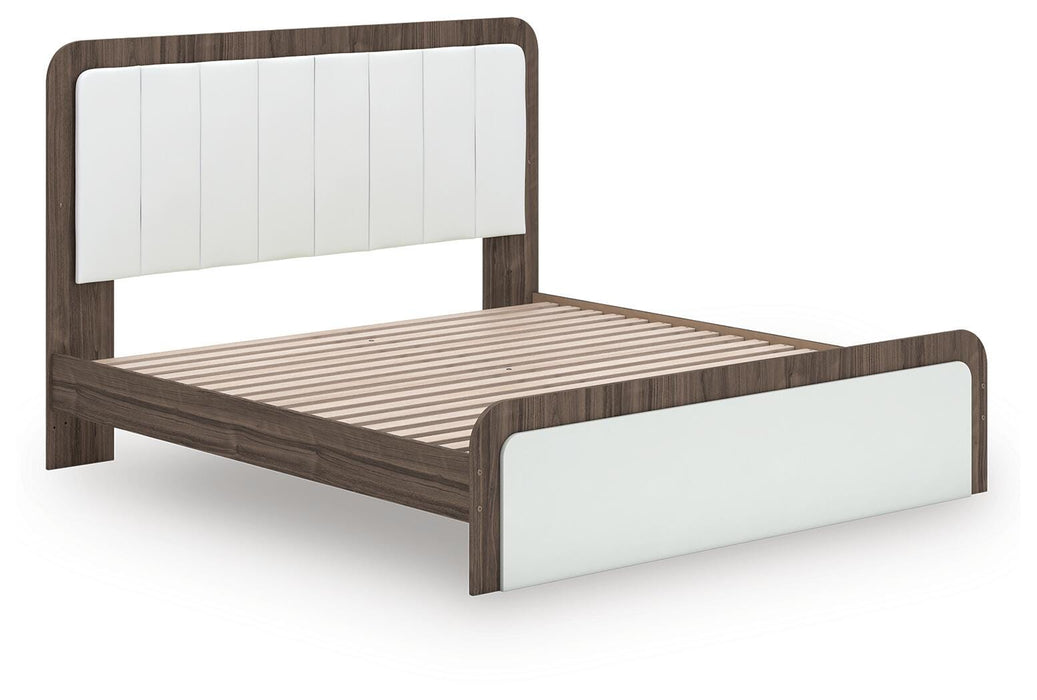 Kendanport Upholstered Bed - Dayton Discount Furniture