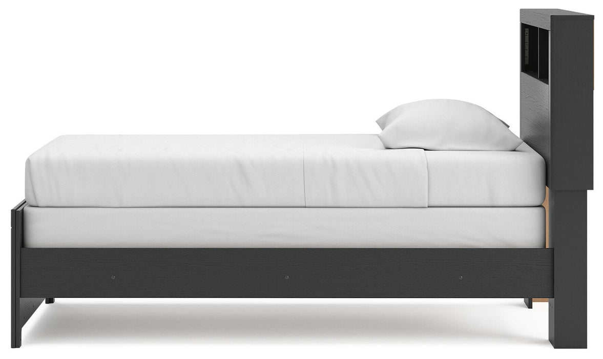 Broachmyn Bed - Dayton Discount Furniture