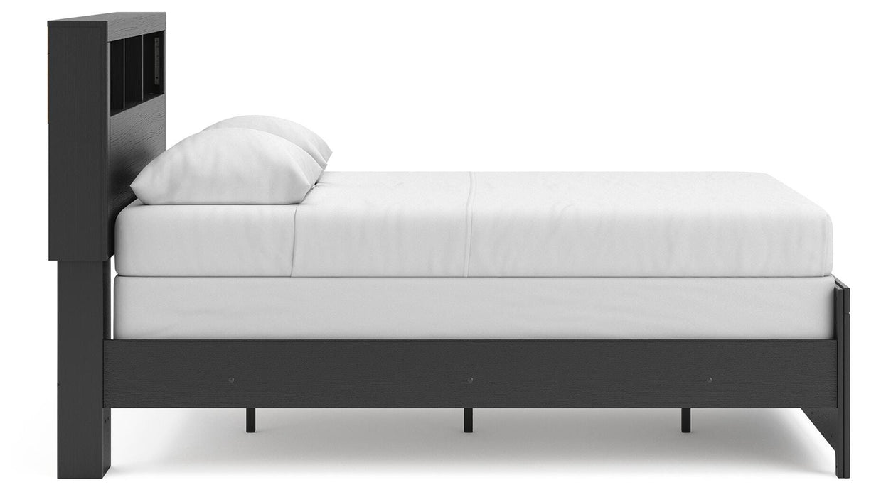 Broachmyn Bed - Dayton Discount Furniture