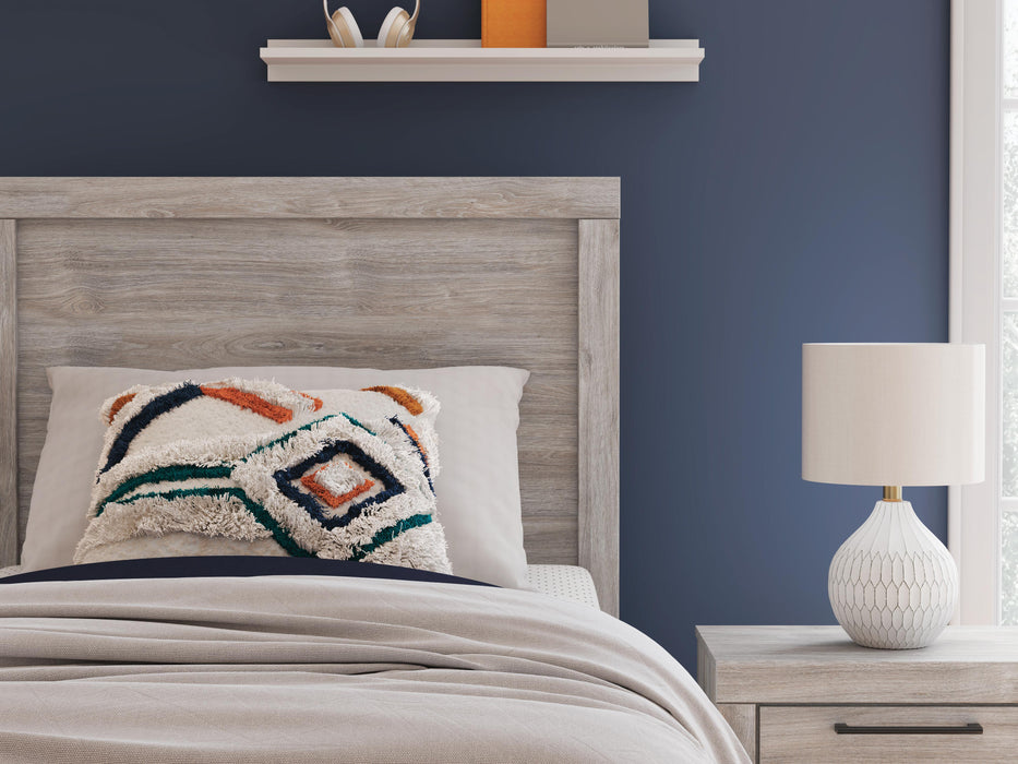 Broachmyn Bed - Dayton Discount Furniture
