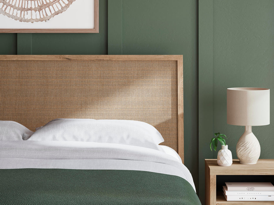 Cielden Bed - Dayton Discount Furniture