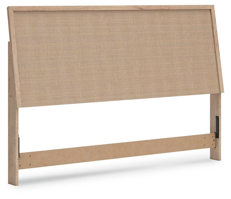 Cielden Bed - Dayton Discount Furniture