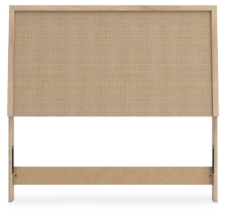 Cielden Bed - Dayton Discount Furniture
