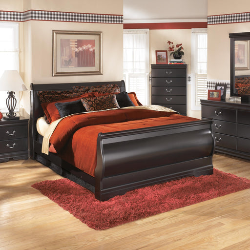 Huey Vineyard Bed - Dayton Discount Furniture