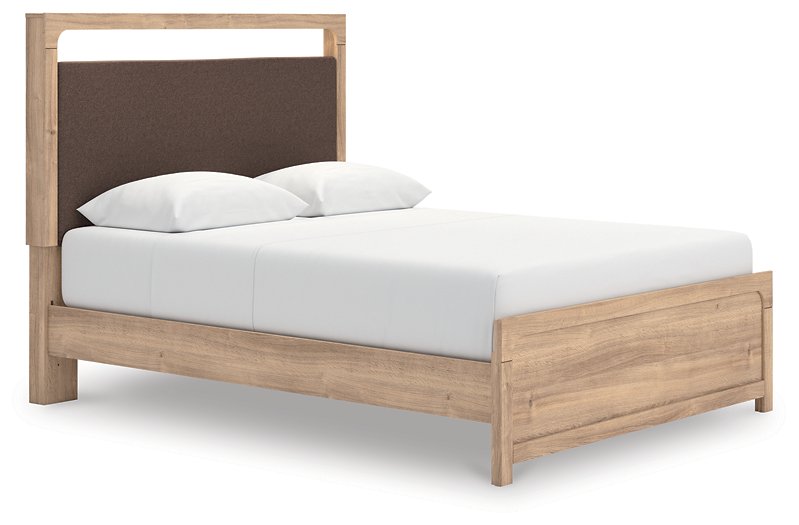 Kinlanni Upholstered Bed - Dayton Discount Furniture