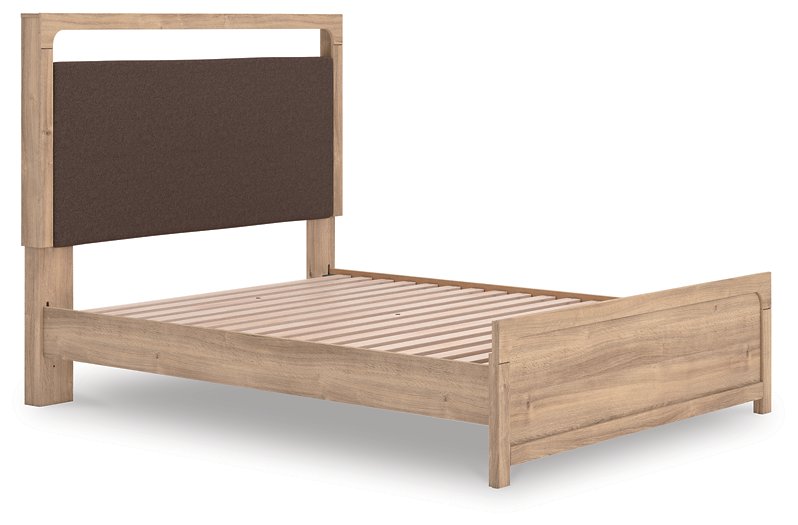 Kinlanni Upholstered Bed - Dayton Discount Furniture