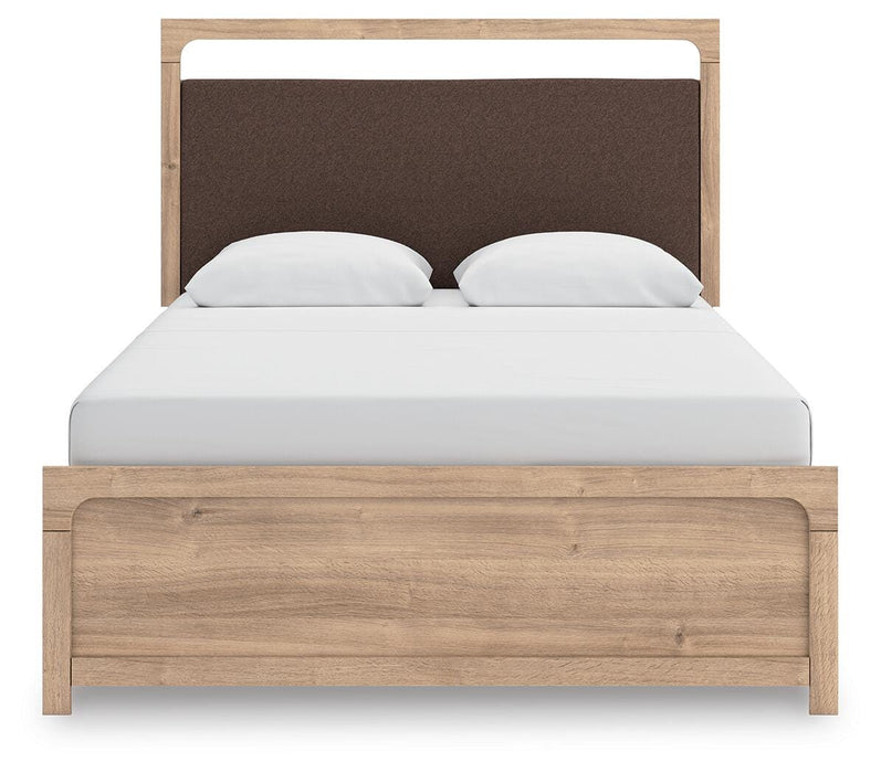 Kinlanni Upholstered Bed - Dayton Discount Furniture