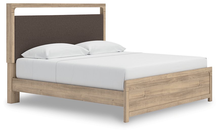 Kinlanni Upholstered Bed - Dayton Discount Furniture