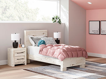 Lawroy Bed - Dayton Discount Furniture