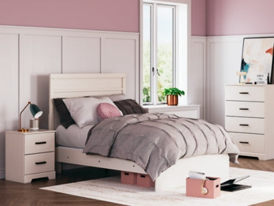 Stelsie Bed - Dayton Discount Furniture