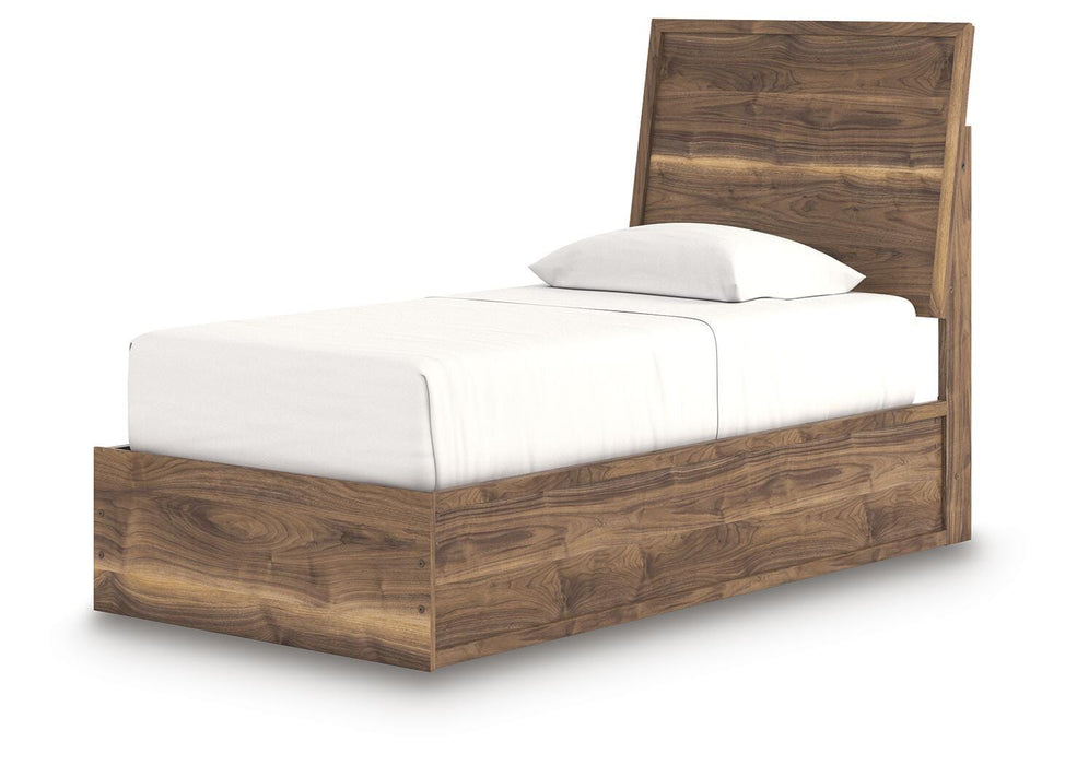 Chirason Bed - Dayton Discount Furniture