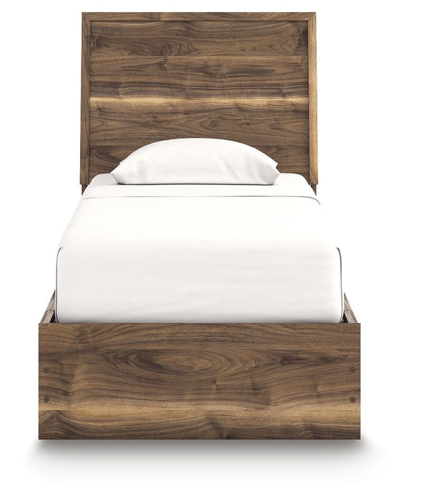 Chirason Bed - Dayton Discount Furniture