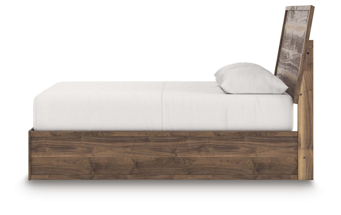 Chirason Bed - Dayton Discount Furniture
