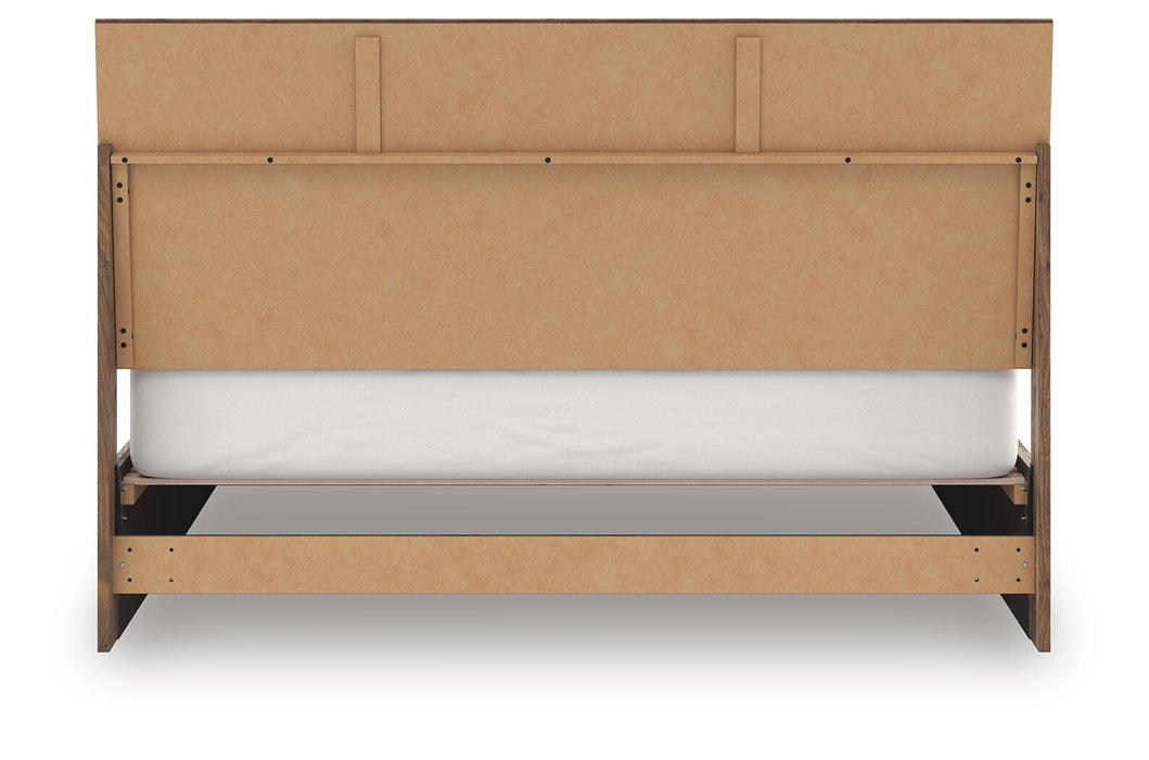 Chirason Bed - Dayton Discount Furniture