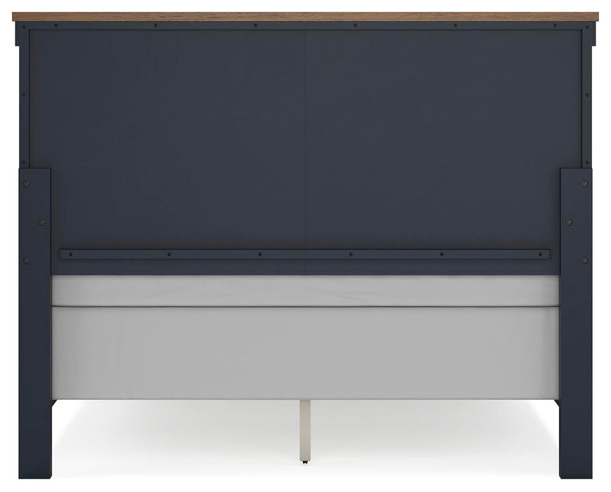 Landocken Bedroom Package - Dayton Discount Furniture