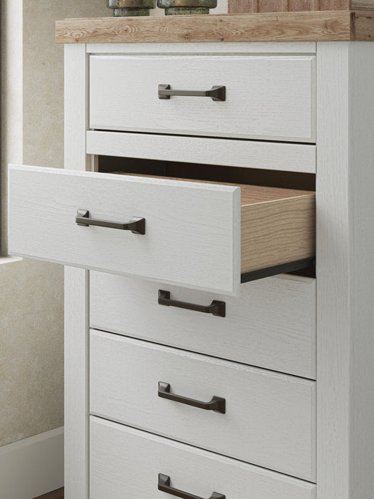 Savonport Chest Chest Ashley Furniture