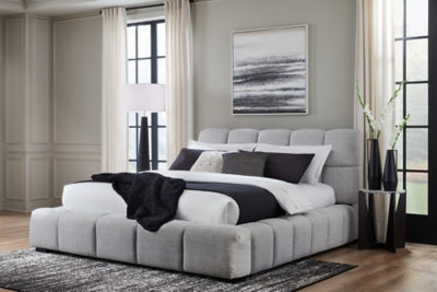 Grendusk Upholstered Bed - Dayton Discount Furniture