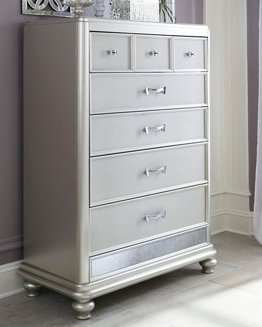 Coralayne Chest of Drawers Chest Ashley Furniture