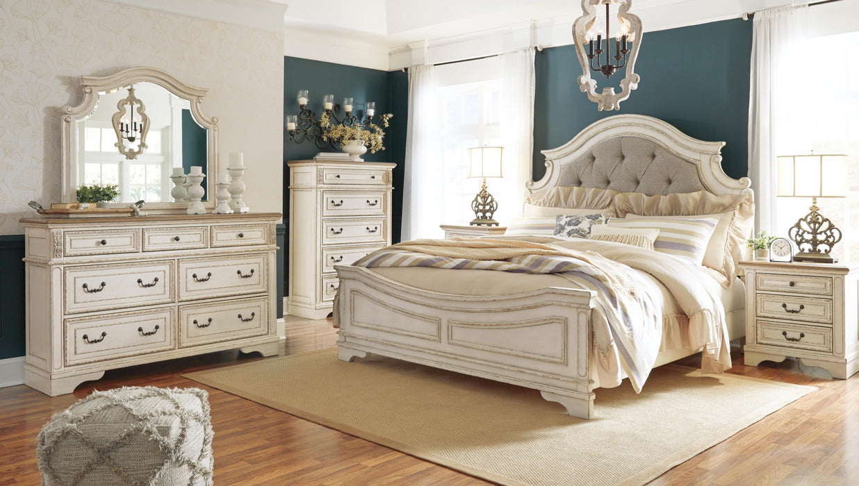 Realyn Upholstered Bed - Dayton Discount Furniture