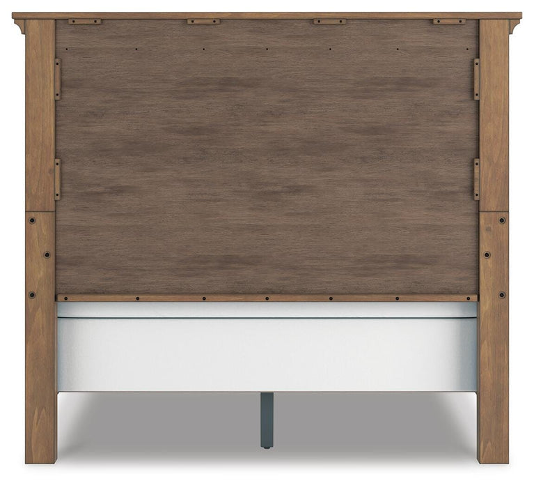 Feddinger Bedroom Set (Queen Bed, Dresser, Mirror, and Nightstand) Bedroom Set Ashley Furniture