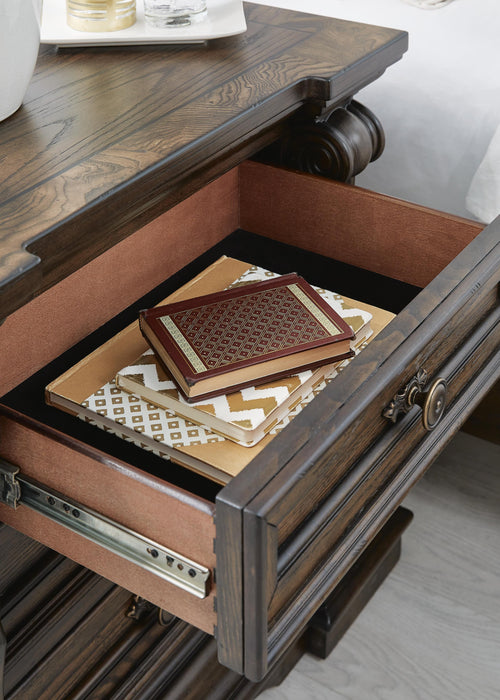 Maylee Bedroom Set - Dayton Discount Furniture