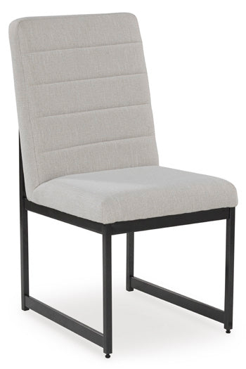 Tomtyn Dining Chair Dining Chair Ashley Furniture