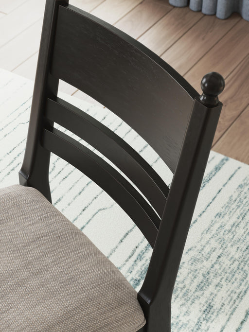 Greddinton Dining Room Set - Dayton Discount Furniture