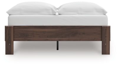 Calverson Bed - Dayton Discount Furniture