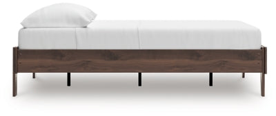 Calverson Bed - Dayton Discount Furniture