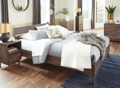 Calverson Bed - Dayton Discount Furniture
