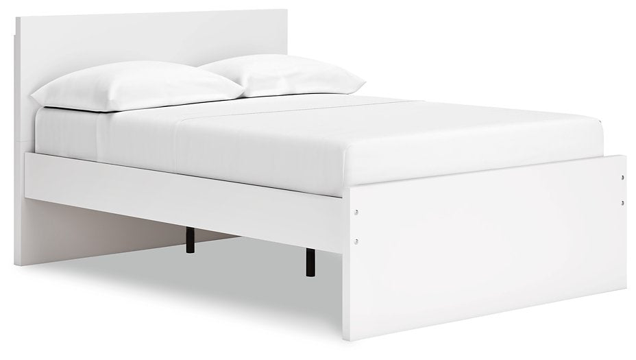 Onita Panel Bed Bed Ashley Furniture