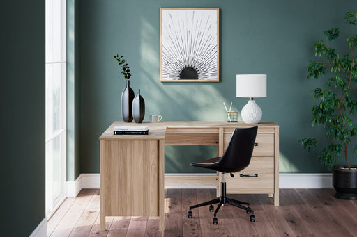 Battelle 60" Home Office Desk with Return Desk Ashley Furniture