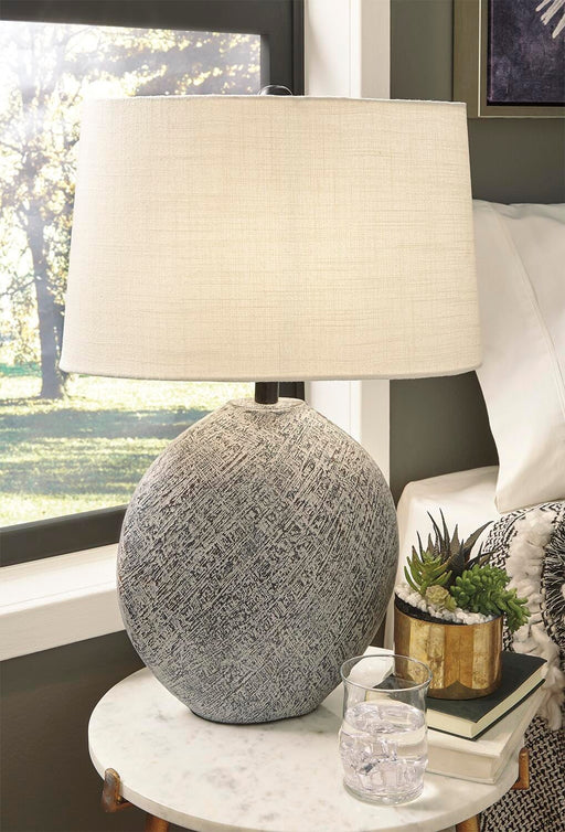 Harif Table Lamp - Dayton Discount Furniture