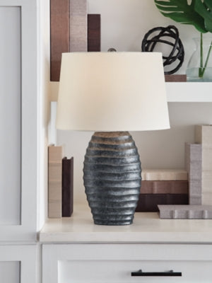 Caronick Table Lamp (Set of 2) - Dayton Discount Furniture