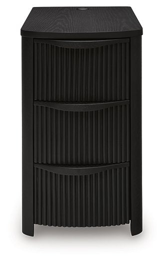 Camdill Chairside End Table - Dayton Discount Furniture