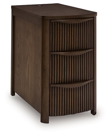 Camdill Chairside End Table - Dayton Discount Furniture