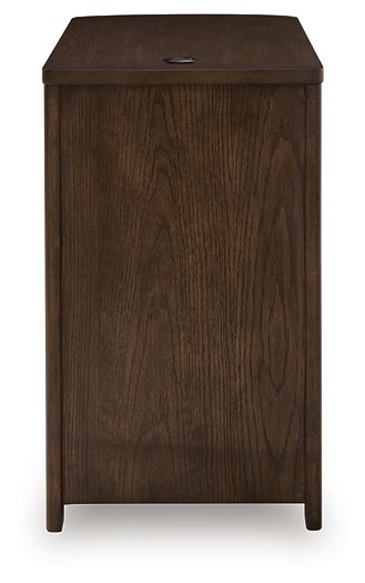 Camdill Chairside End Table - Dayton Discount Furniture