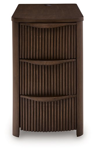 Camdill Chairside End Table - Dayton Discount Furniture