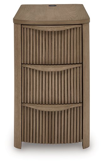 Camdill Chairside End Table - Dayton Discount Furniture