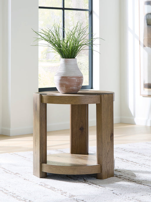 Flangren End Table - Dayton Discount Furniture