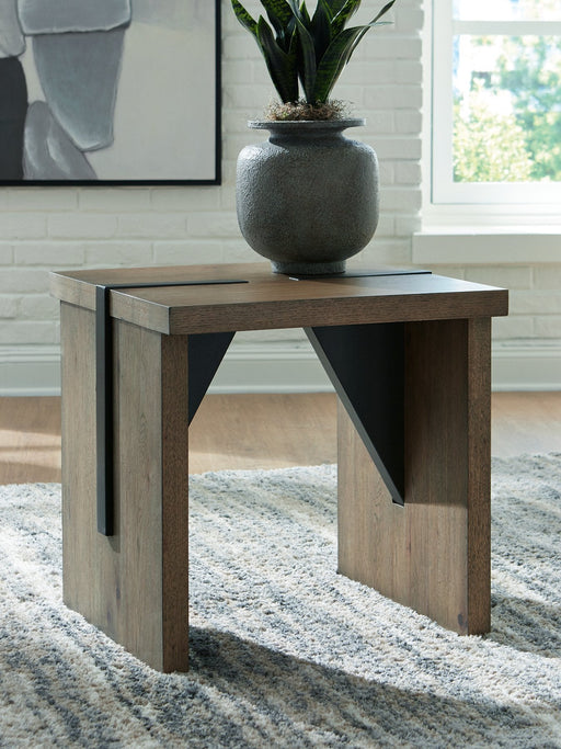 Kandinew End Table - Dayton Discount Furniture