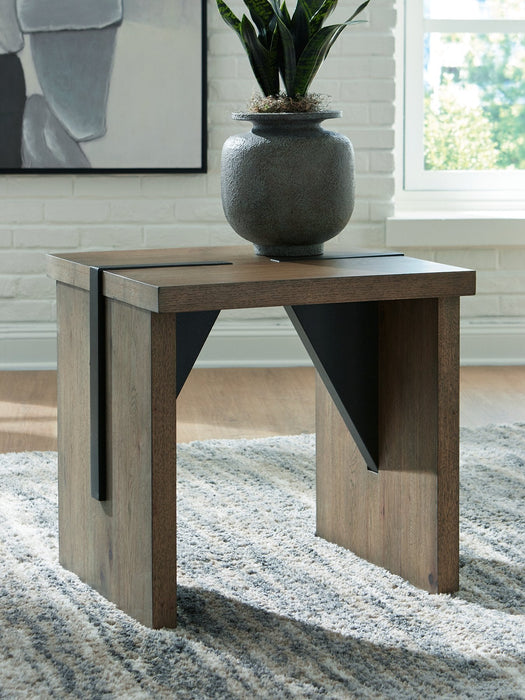 Kandinew End Table - Dayton Discount Furniture