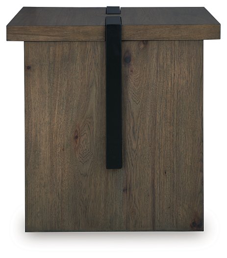 Kandinew End Table - Dayton Discount Furniture