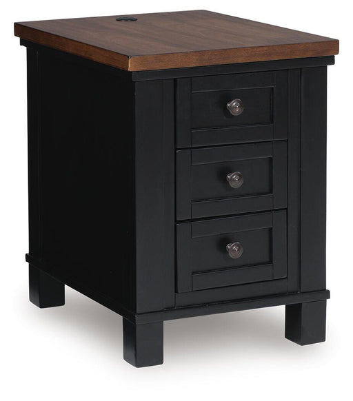 Wildenauer Chairside End Table - Dayton Discount Furniture