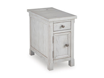 Robbinsdale Chairside End Table - Dayton Discount Furniture