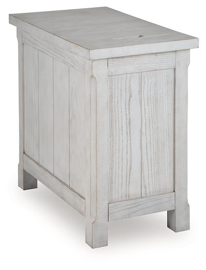 Robbinsdale Chairside End Table - Dayton Discount Furniture