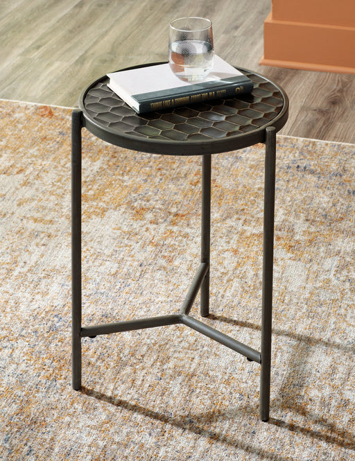 Doraley Chairside End Table End Table Ashley Furniture