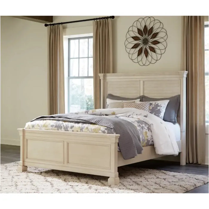 Bolanburg Queen Louvered Bed - Dayton Discount Furniture