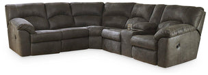 Manual Reclining Sectional